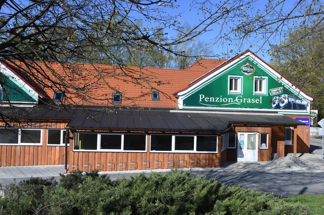 Penzion Grasel Nové Syrovice Exteriör bild